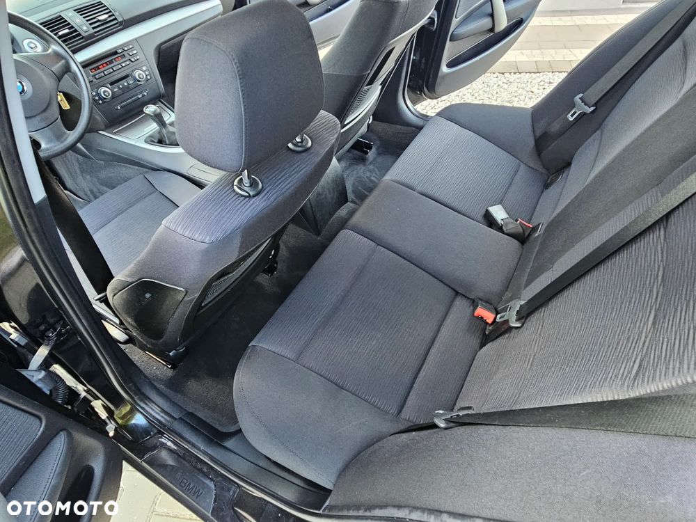 BMW Seria 1 - 26