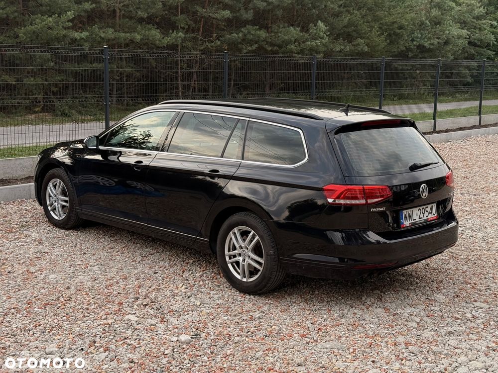 Volkswagen Passat 1.8 TSI BMT Comfortline - 32