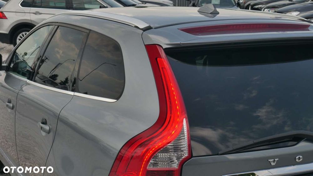 Volvo XC 60 - 25