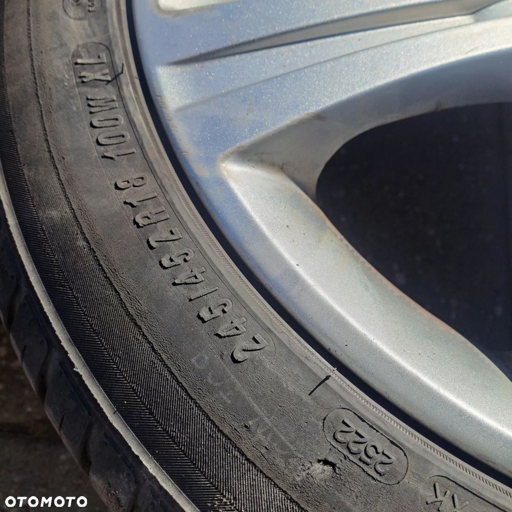 Jaguar J10 XF X250 alumfelgi 18 cali  5x108 - 3