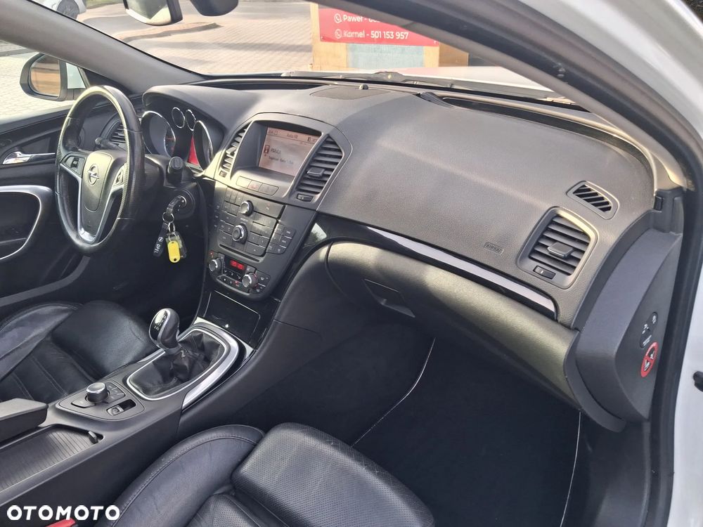 Opel Insignia 2.0 Turbo 4x4 Sport - 29
