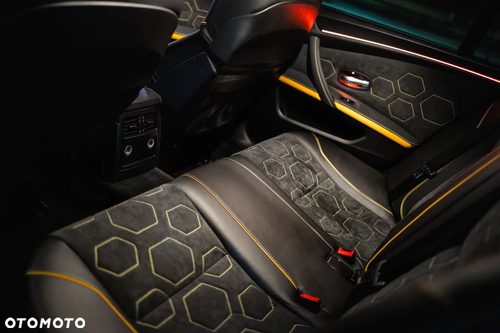 BMW Seria 5 - 35