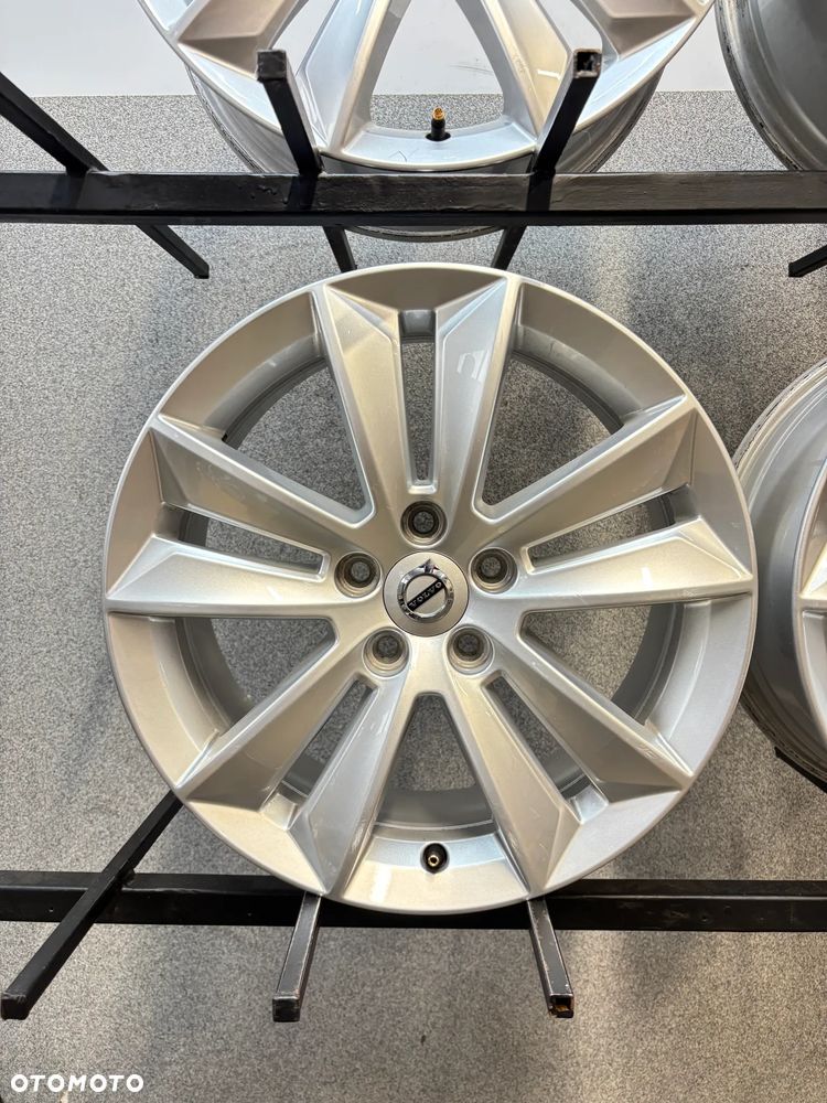 4 Felgi Alu. Volvo S60, V60, V70, 17", 31471309, K3 B400CC - 20