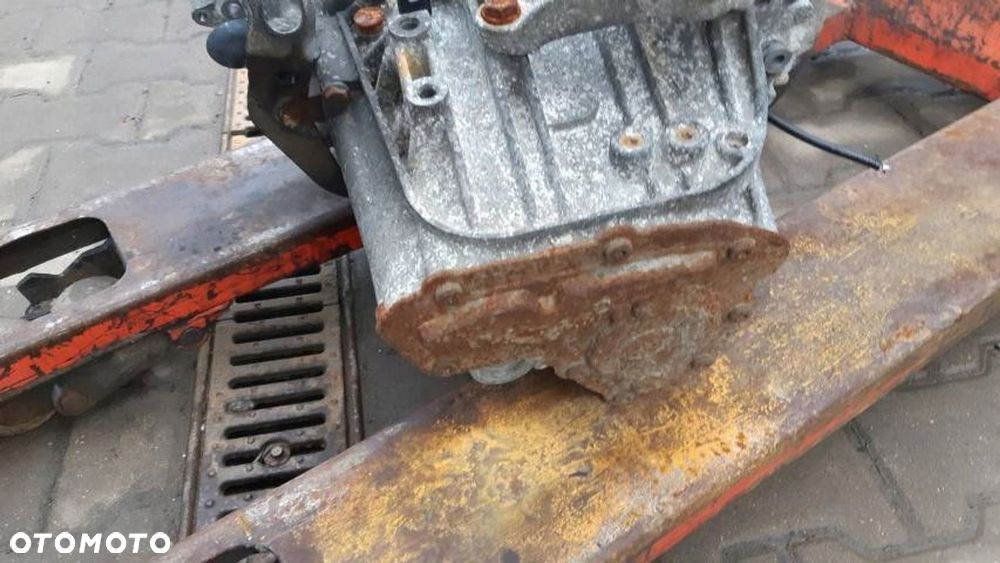 Scudo Jumpy Expert 2 2.0HDI Skrzynia biegów 6biegów 9684587010 - 3