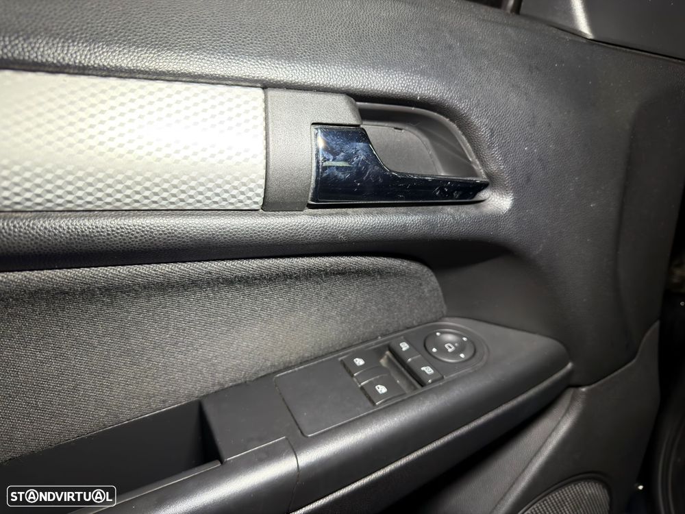 Opel Astra GTC 1.7 CDTI DPF Sport - 9