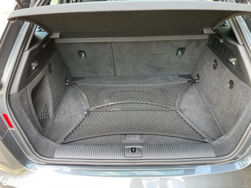Audi A3 Sportback 1.4 TFSI cylinder on demand ultra S line Sportpaket - 8