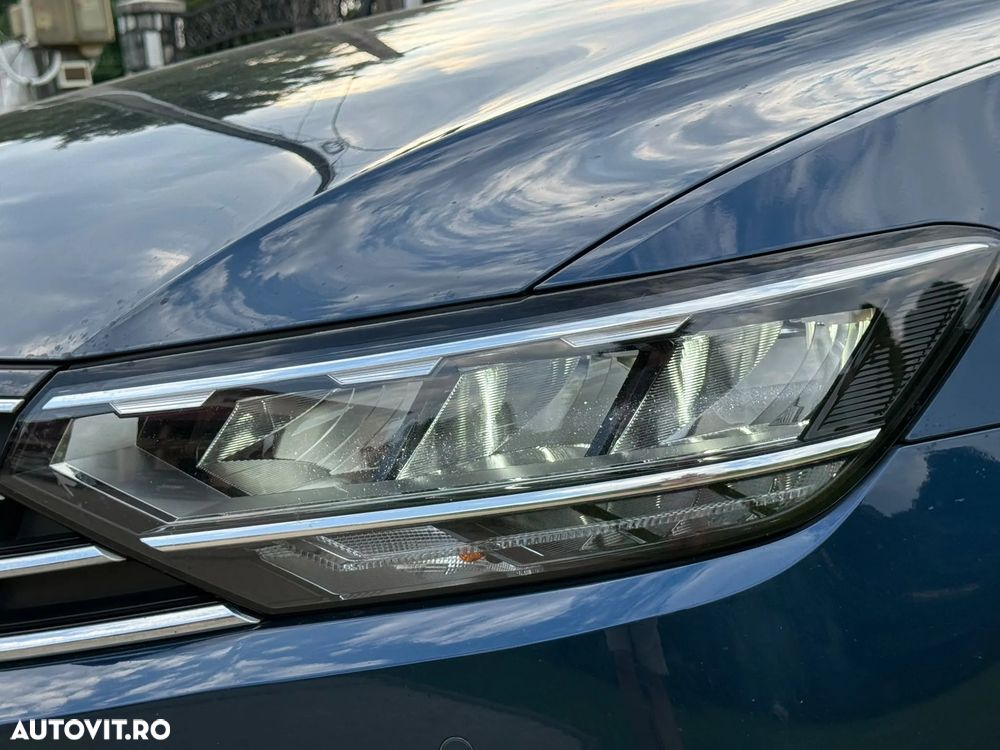 Volkswagen Passat 2.0 TDI SCR DSG Elegance - 23