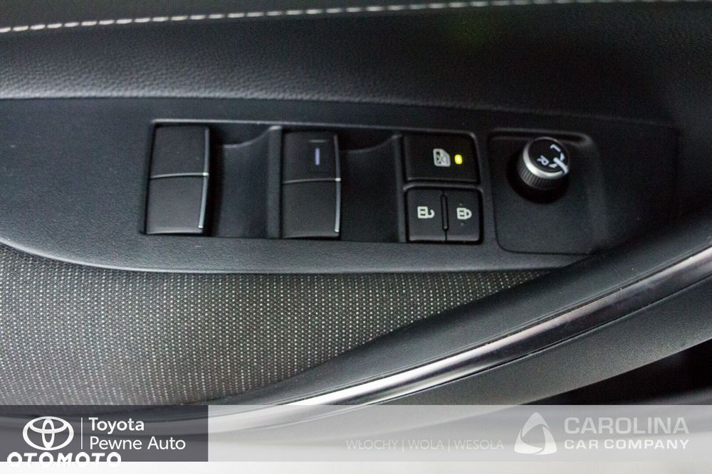 Toyota Corolla 1.8 Hybrid Comfort - 13