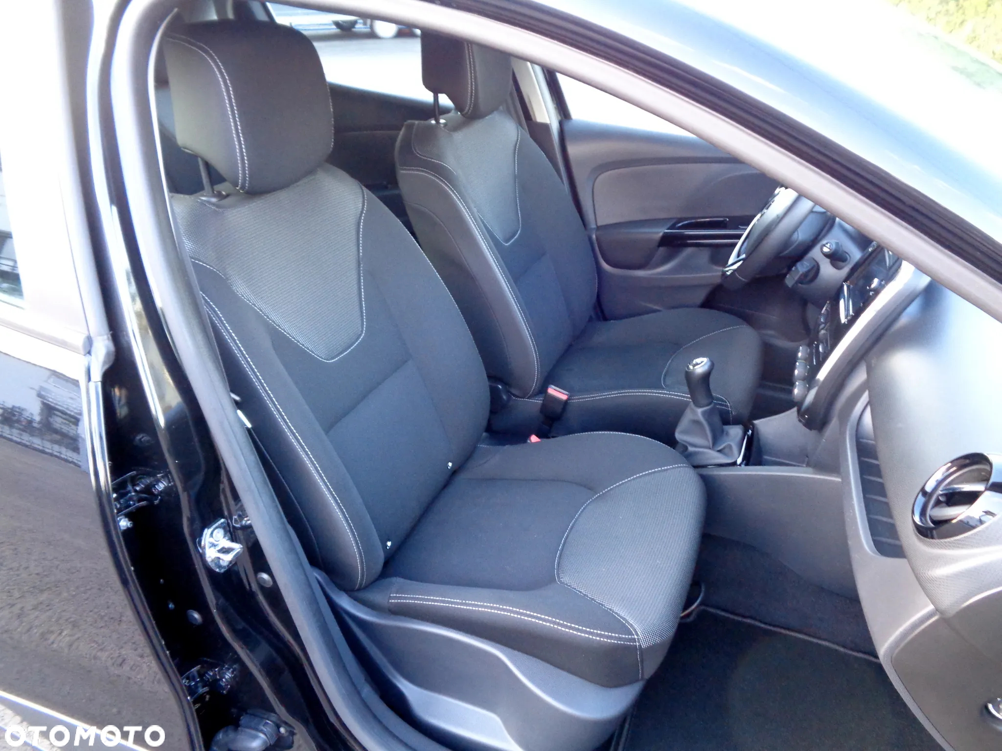 Renault Clio 0.9 Energy TCe Expression - 17