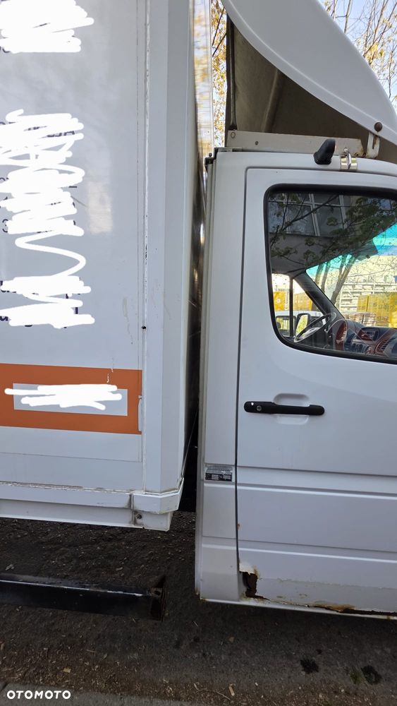 Mercedes-Benz Sprinter - 8