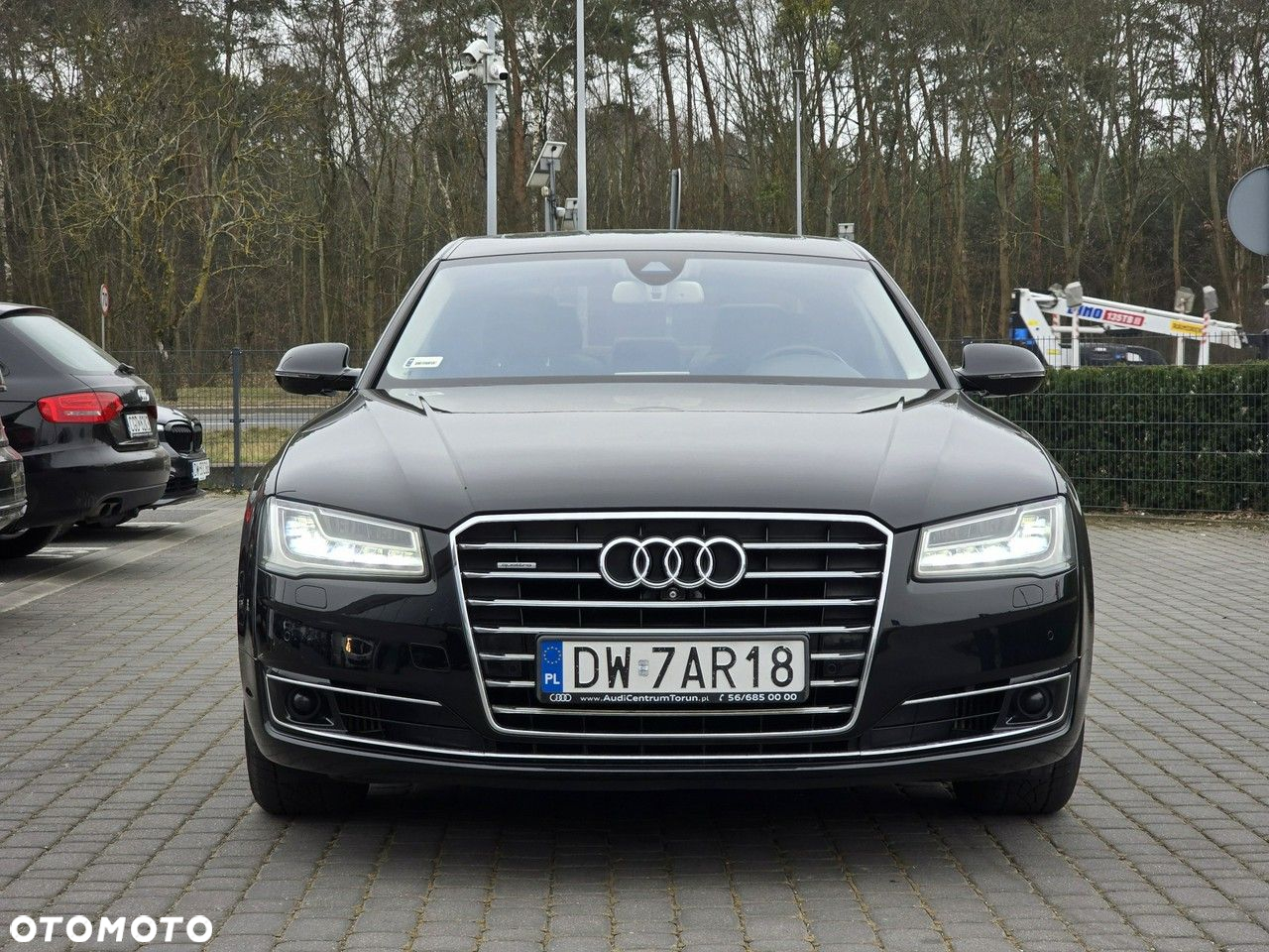 Audi A8 - 6
