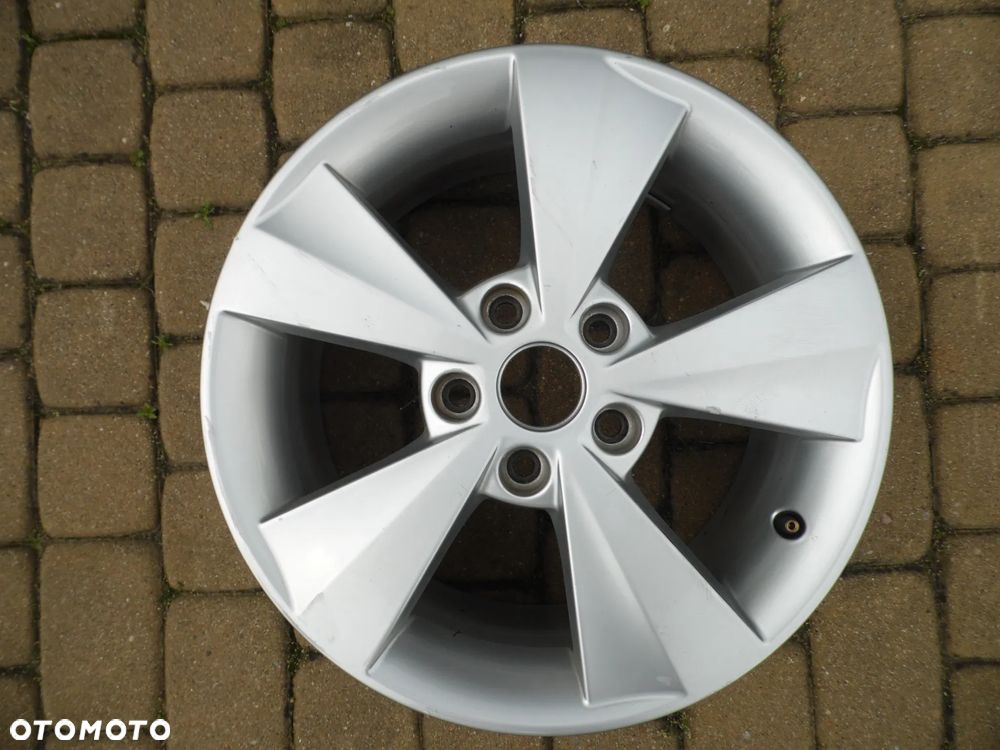Felga 16'' 5x112 Skoda 5E0601025C 6,5x16 ET46 - 1