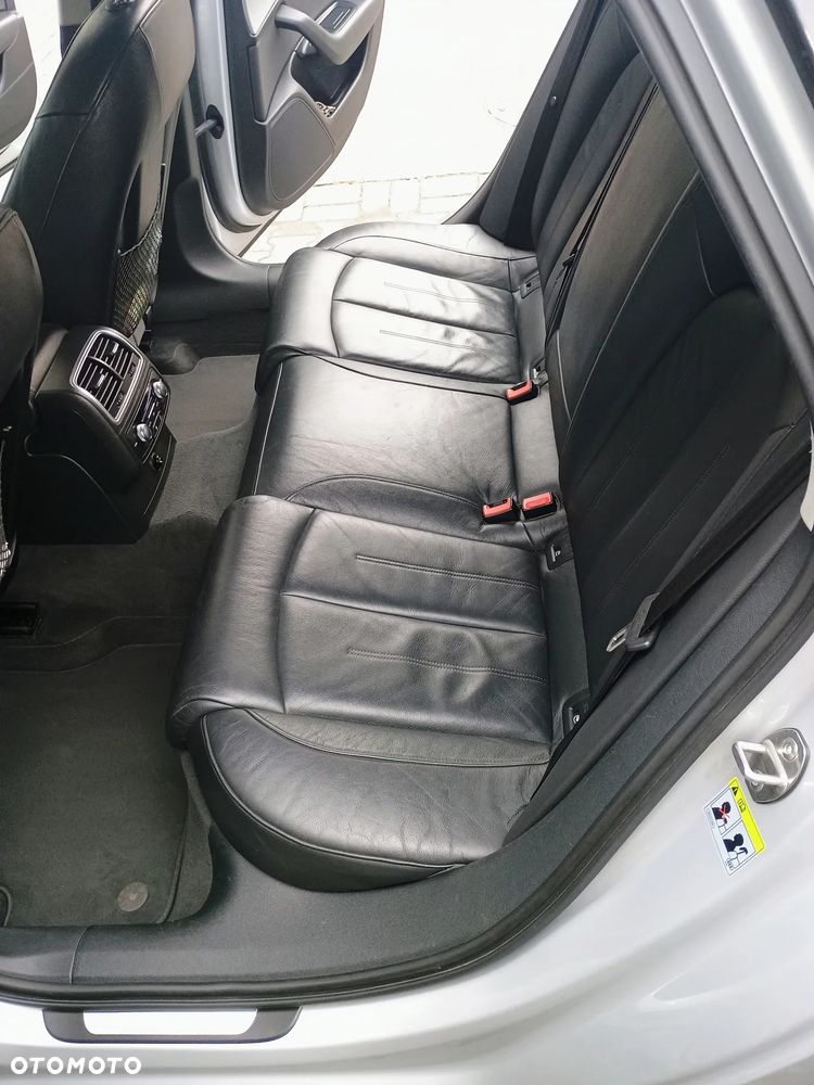 Audi A6 Avant 2.0 TDI ultra - 10