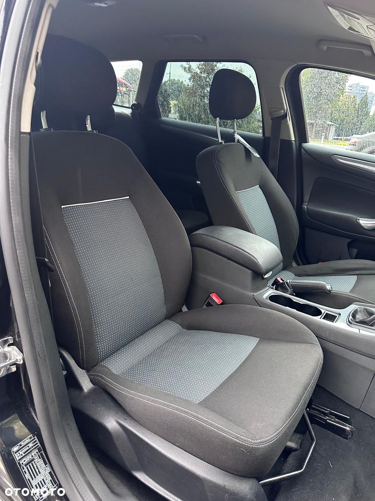 Ford Mondeo - 14