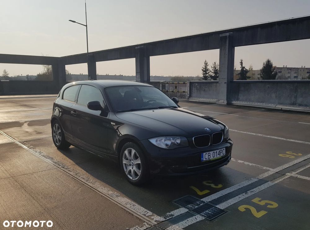 BMW Seria 1 116i - 10