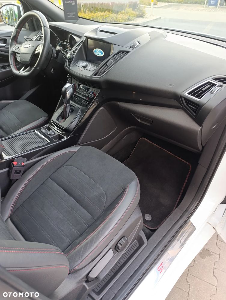 Ford Kuga 2.0 TDCi AWD ST-Line - 10