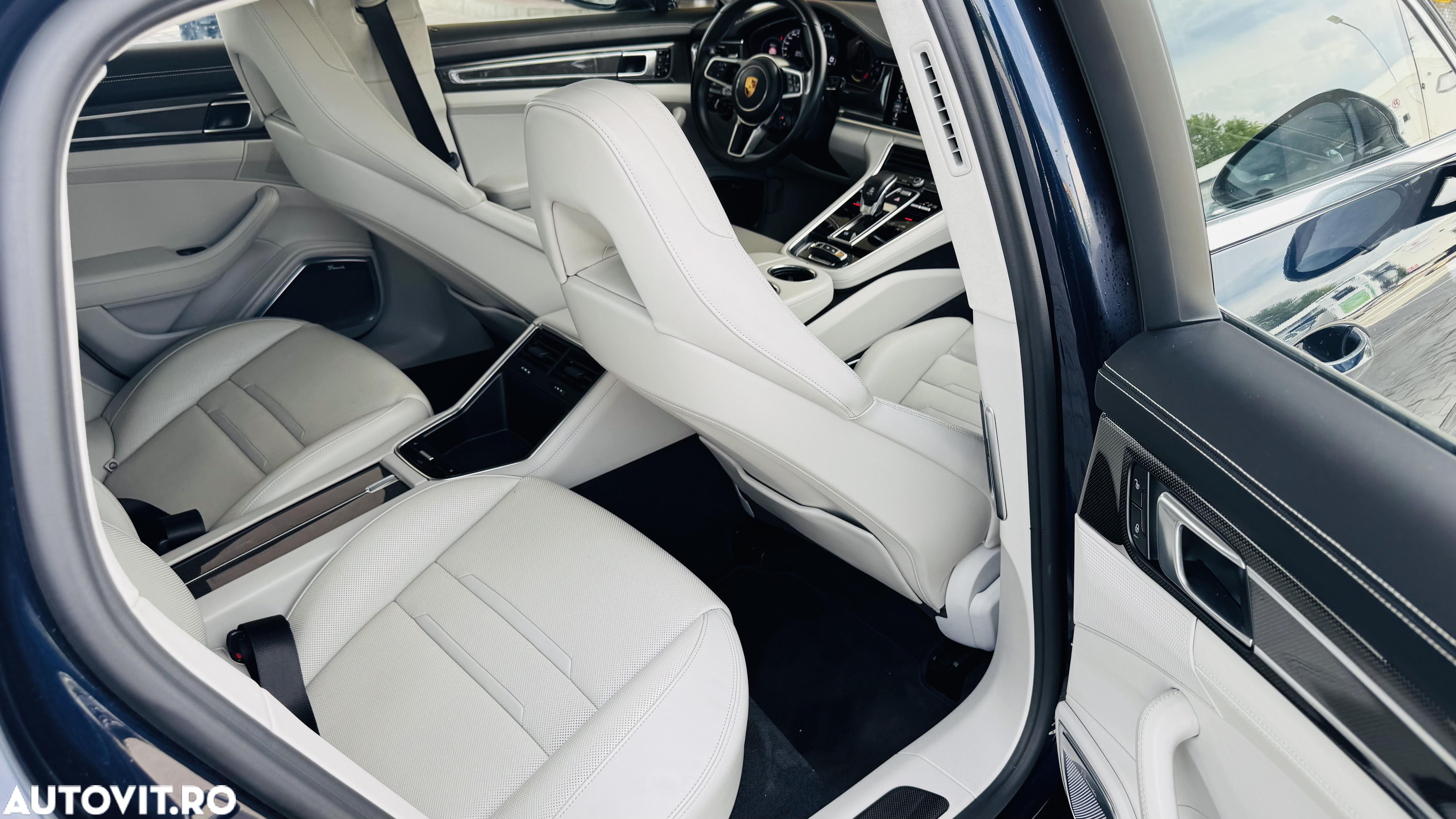 Porsche Panamera - 20