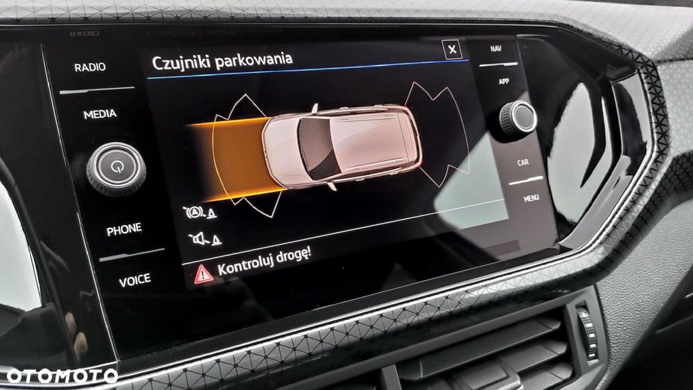 Volkswagen T-Cross - 16