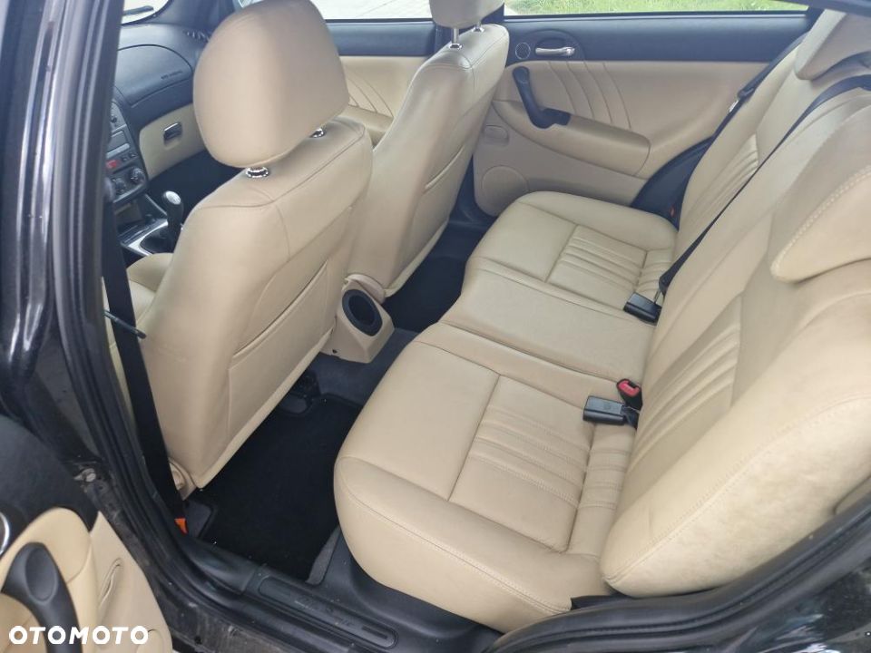 Alfa Romeo 147 1.6 T.S Impression - 9