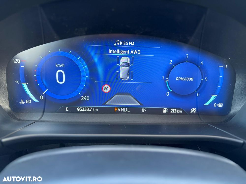 FORD Kuga 2023 — imagine 18