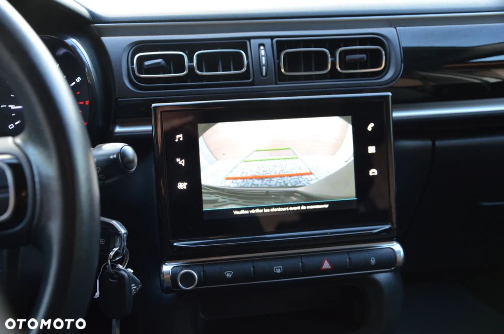 Citroën C3 1.2 PureTech Shine - 11