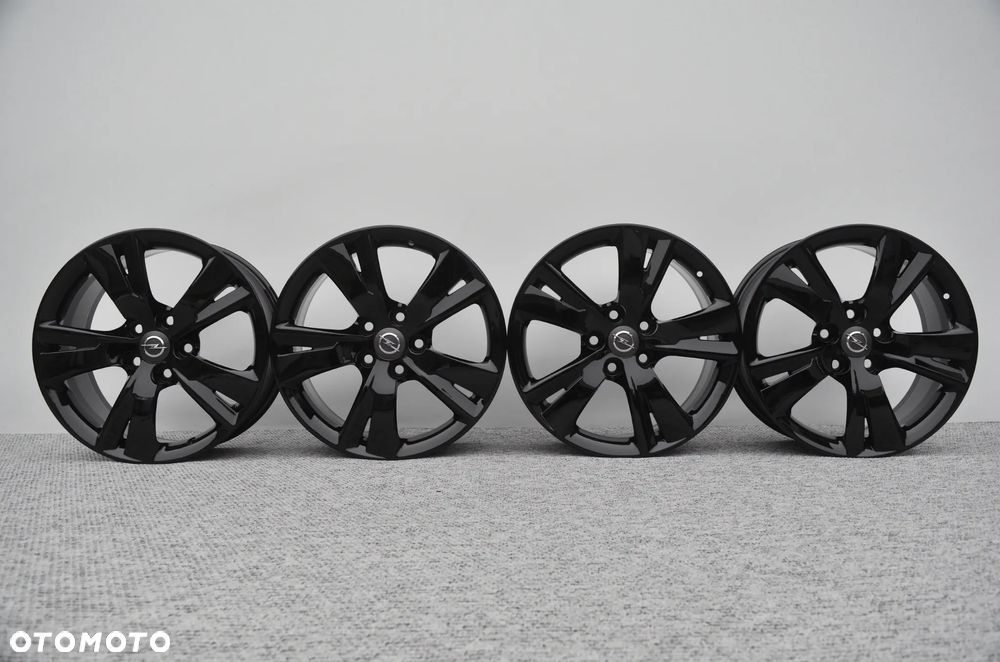 Felgi 8x18 5x120 Opel Insignia I - 3