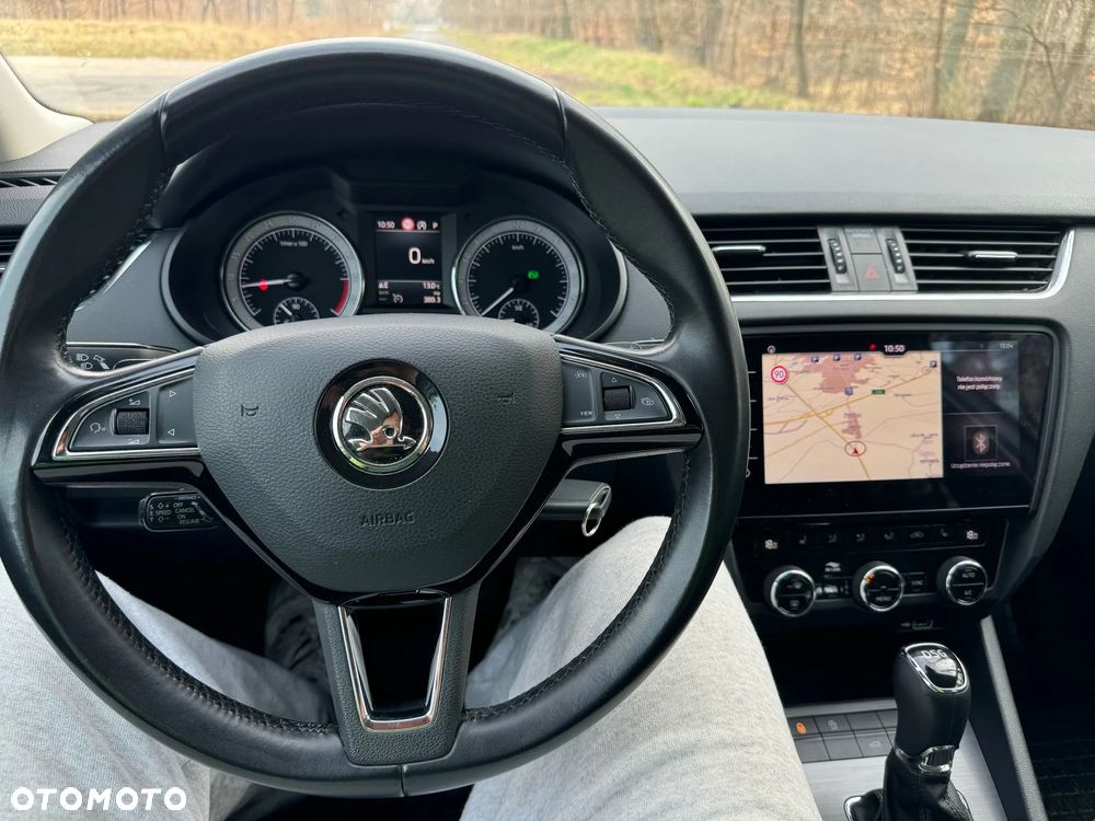 Skoda Octavia 2.0 TDI DSG Ambition - 7