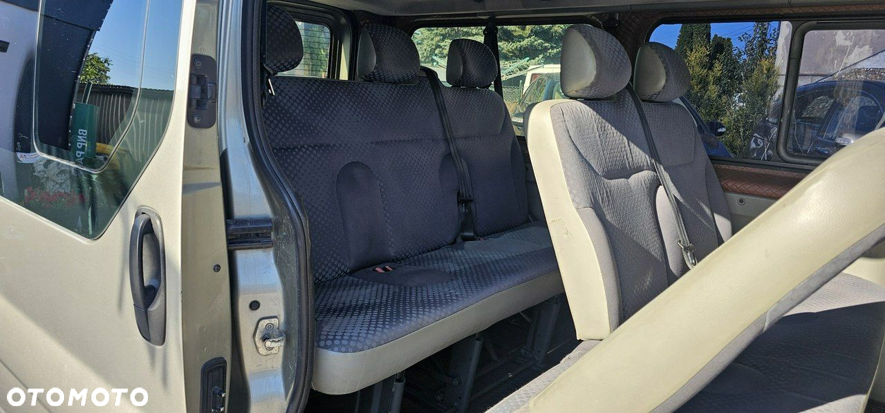 Renault Trafic - 29