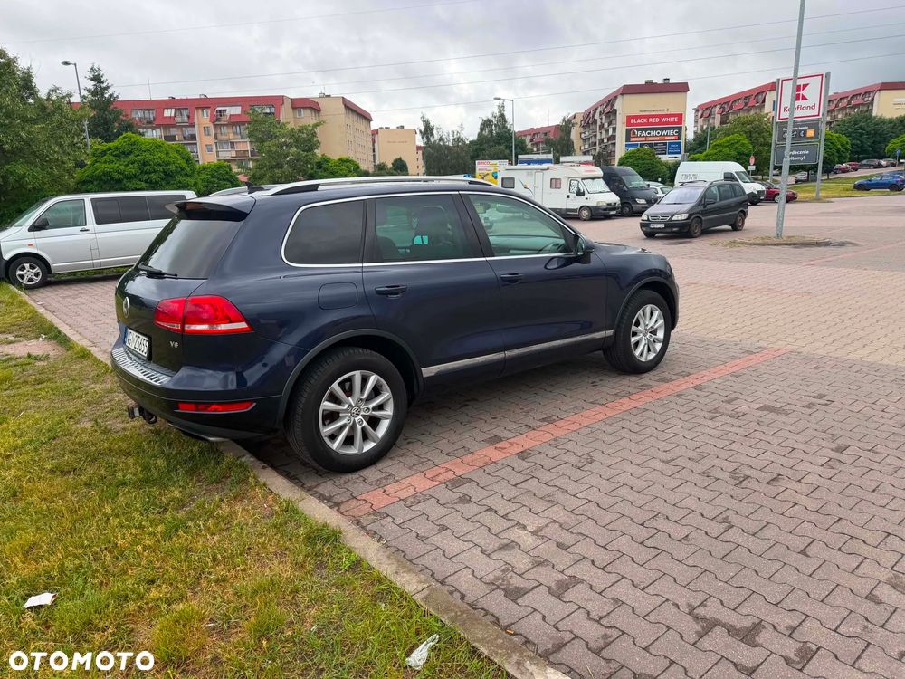 Volkswagen Touareg - 2