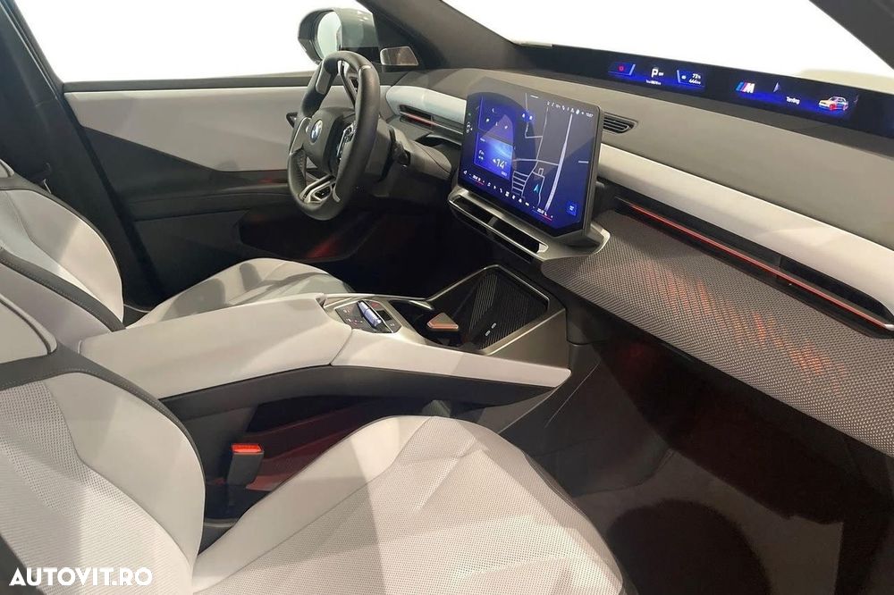 BMW iX3 50 xDrive - 2