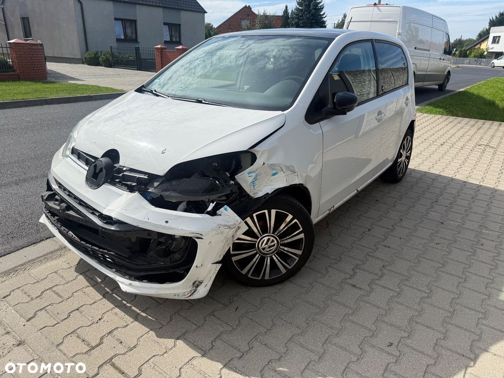 Volkswagen up! (BlueMotion Technology) sound - 8