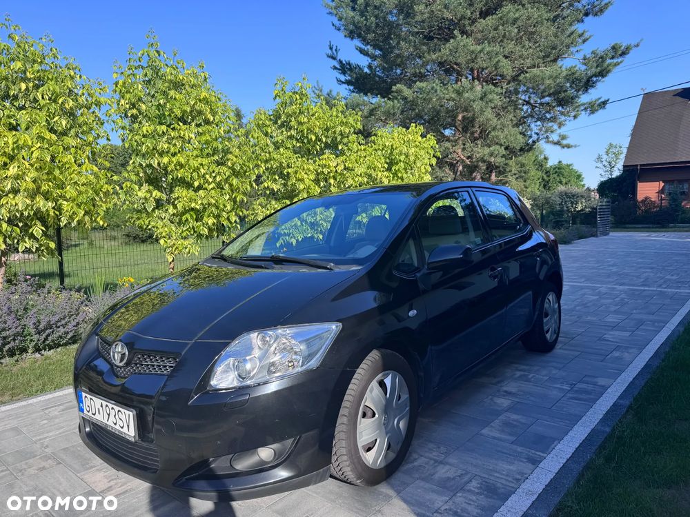 Toyota Auris 1.6 VVT-i Luna - 1