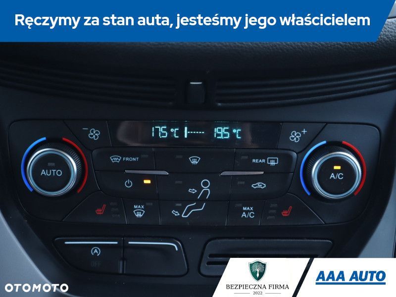 Ford Kuga - 17