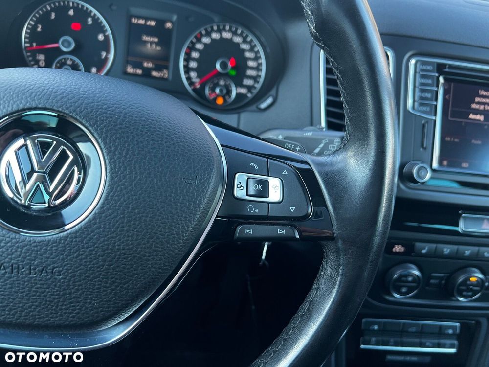 Volkswagen Sharan 2.0 TSI BMT Highline DSG - 17