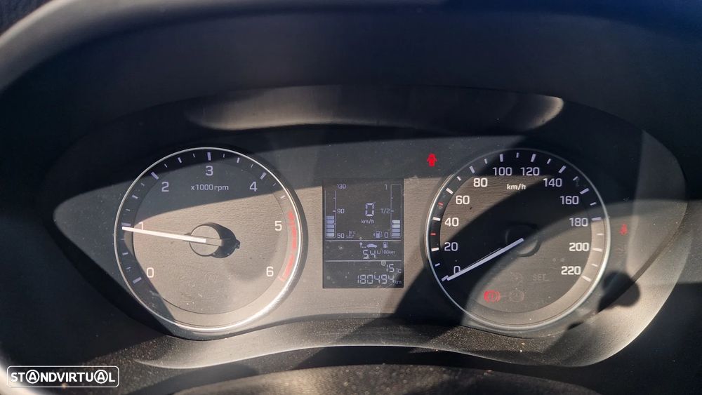 Hyundai i20 1.1 CRDi Access+Bluetooth - 17