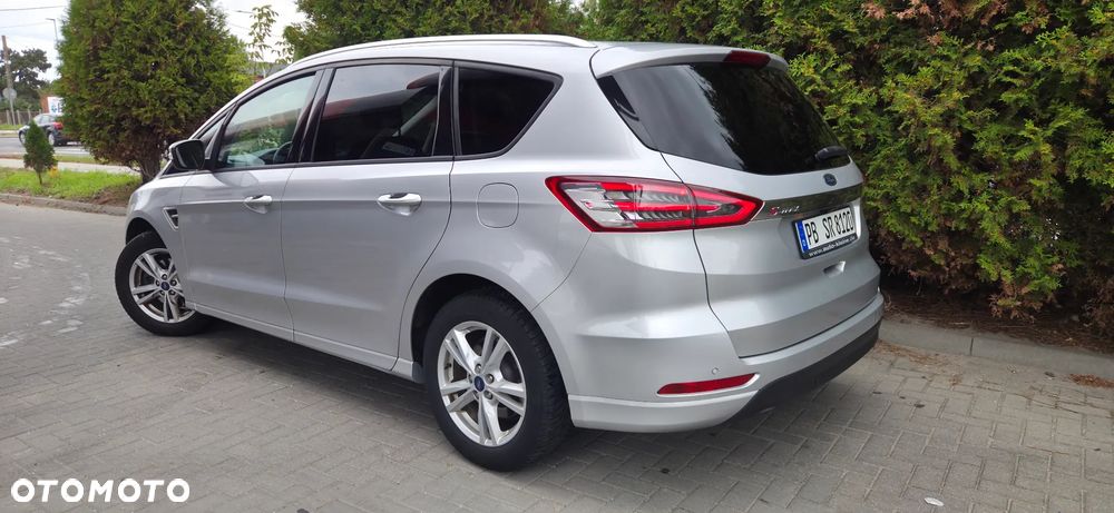 Ford S-Max 1.5 EcoBoost Titanium - 11