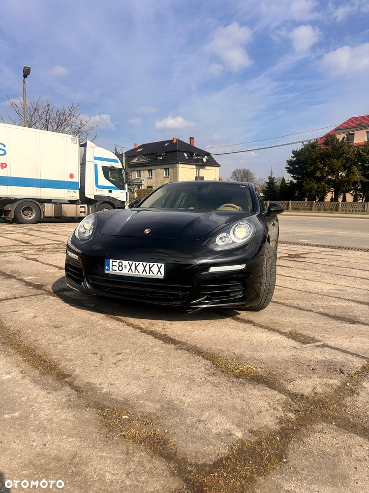 Porsche Panamera Standard - 7