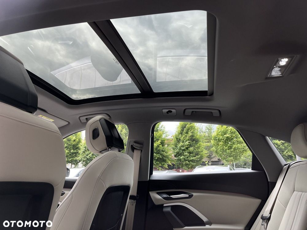Audi Q5 Sportback - 26