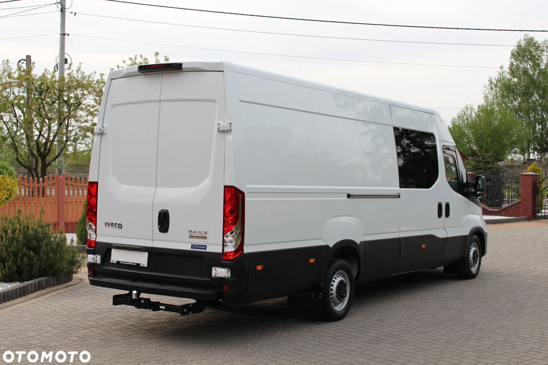 Iveco DAILY 35S18 / 3.0 180KM / AUTOMAT / POLSKI SALON / NISKI PRZEBIEG / SWIATŁA LED / DOKA / BRYGADÓWKA / JAK NOWY !!! - 7