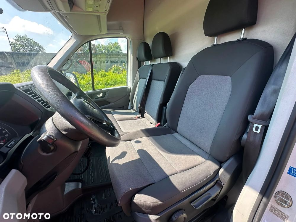Volkswagen Crafter MAXI L4 2.0 diesel 177kM 2018 rok, WEBASTO, HAK, KAMERA-PEŁNA OPCJA WYPOSAŻENIA, STAN BARDZO DOBRY! - 22
