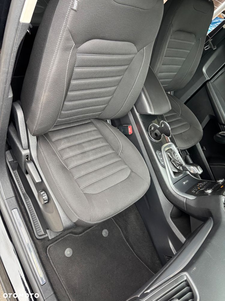 Ford Galaxy 2.0 TDCi Business - 12