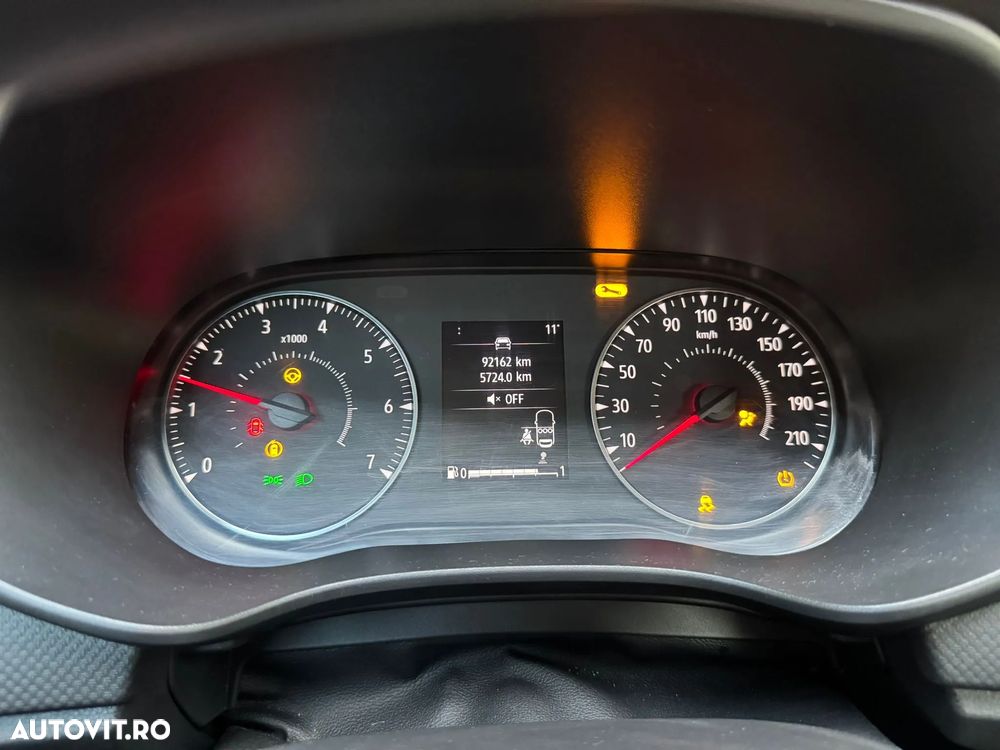 Dacia Logan TCe 90 Essential - 12
