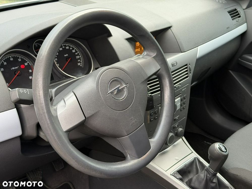 Opel Astra - 14