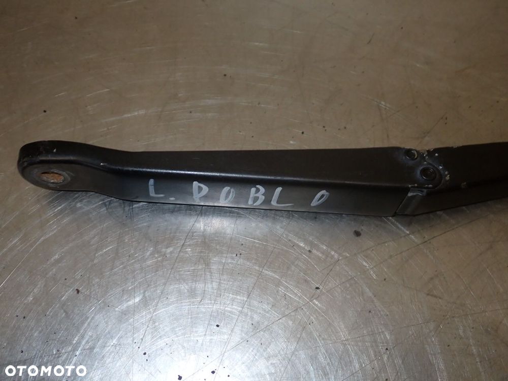 RAMIONA WYCIERACZEK PRZEDNIE FIAT DOBLO 1.2 - 5