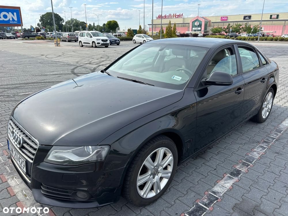 Audi A4 Avant - 1