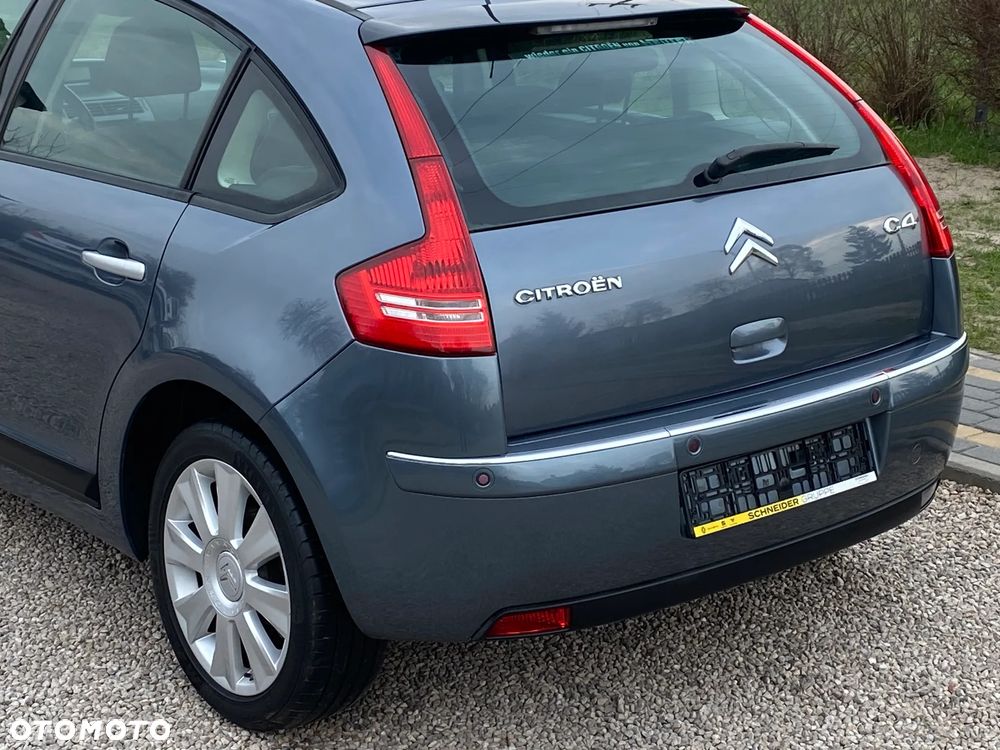 Citroën C4 1.6 16V Exclusive - 14