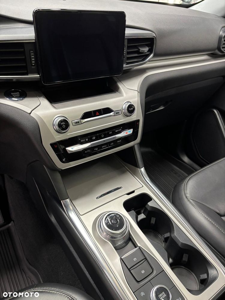 Ford Explorer - 5
