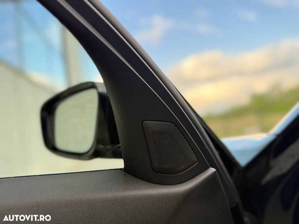 BMW Seria 3 330e Aut. Advantage - 12
