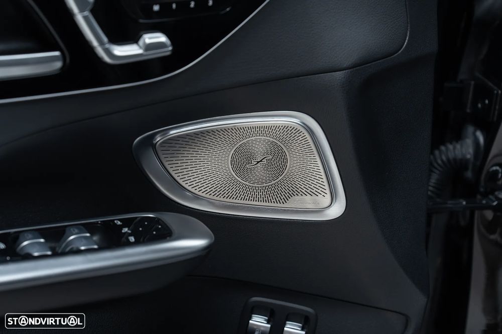 Mercedes-Benz C 300 e AMG Line - 27