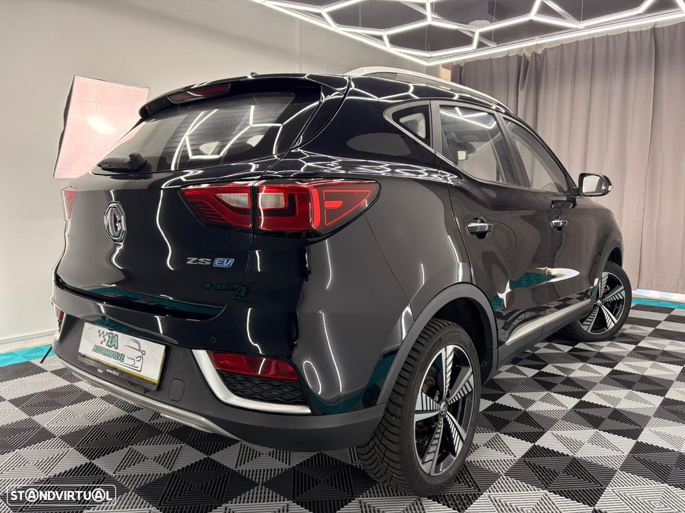 MG ZS EV 44.5 kWh Luxury - 7